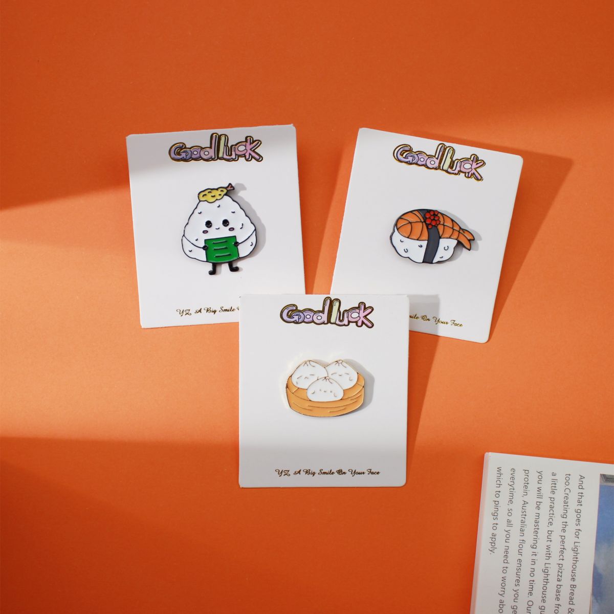 Japanese-style cute sushi and rice ball badges, enamel drop oil brooches, clothing and bag accessories, student gifts