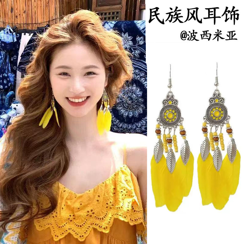 Bohemian style feather earrings, ethnic cross-border bestseller, Yunnan tourism vintage tassel earrings wholesale and drop shipping