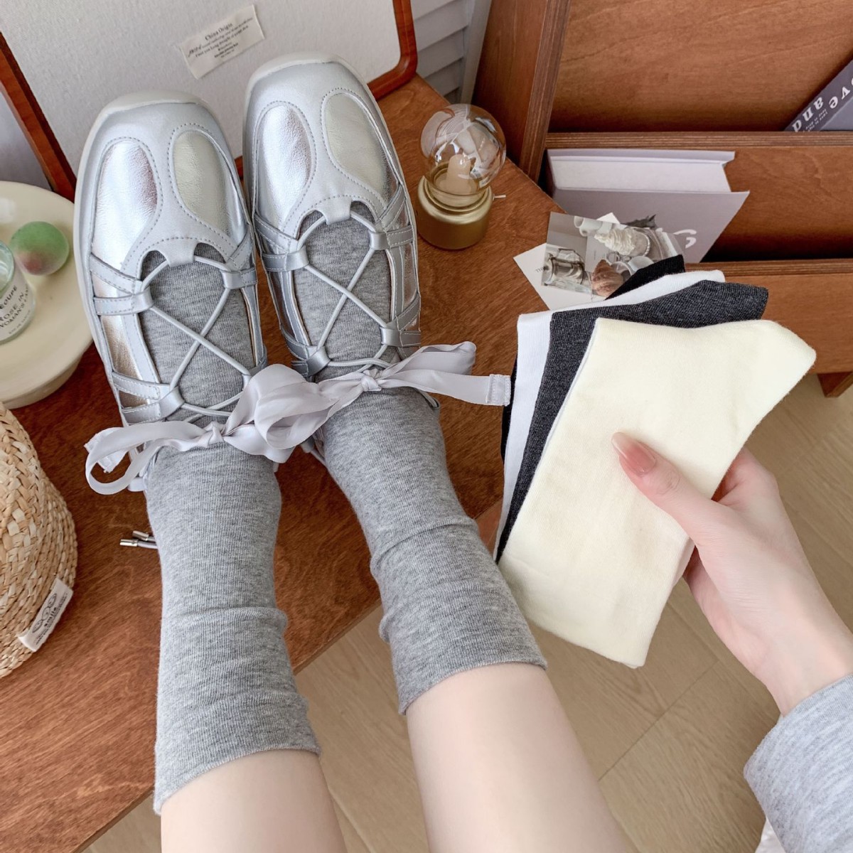 white layered socks for women, mid-calf, 100% cotton, trendy ins style, maternity socks, full cotton loose top, Japanese style seamless over-the-knee socks