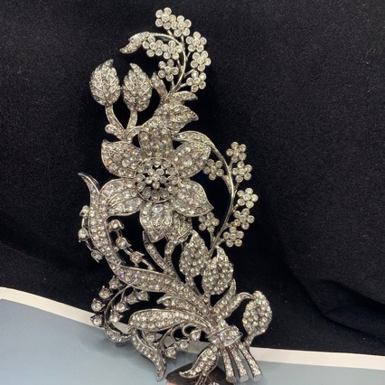High-end new ladies' brooch luxury palace crystal vintage style flower decoration fashion versatile brooch wholesale