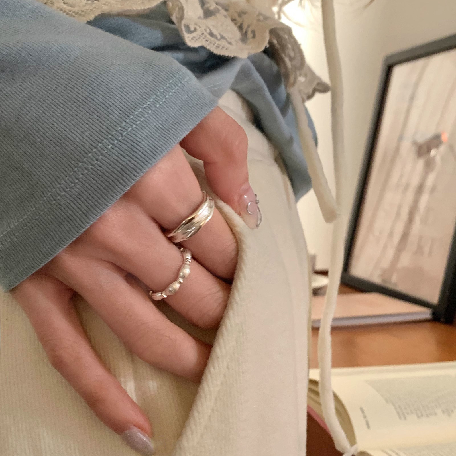 INS minimalist style plain band index finger ring, simple luxury, high-end feel, versatile stacking open ring