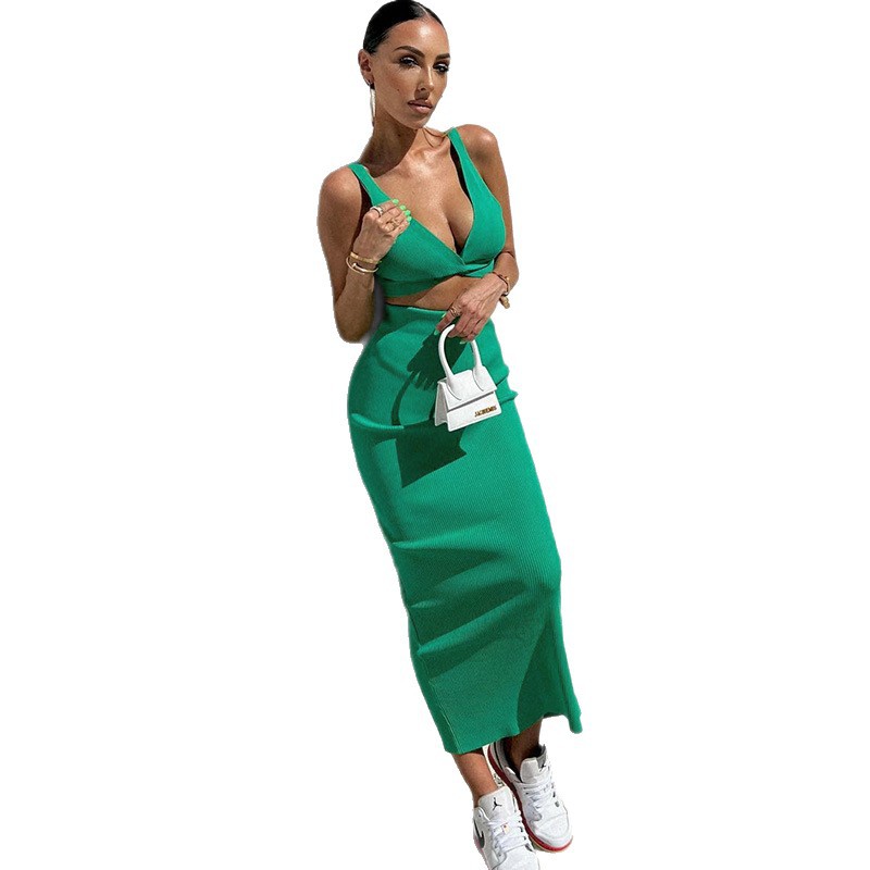 New 2023 Amazon sexy deep V vest high-waisted hip-hugging skirt set for women, cross-border trade to Europe and America
