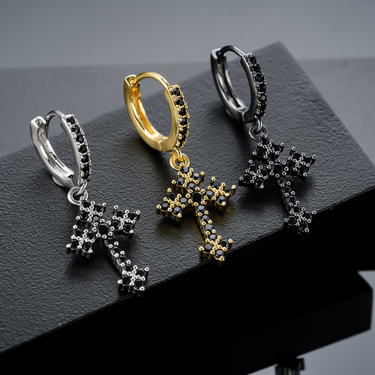Cross Earrings for Men and Women, Classic Amazon Cross-border Accessories, Embedded with High-quality Zircon, Fashionable European and American Earrings