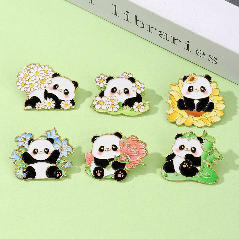 Cartoon Panda Metal Badge Pin, Floral and Plant Series Brooch, Versatile Bag Accessories, Small Gift for Friends